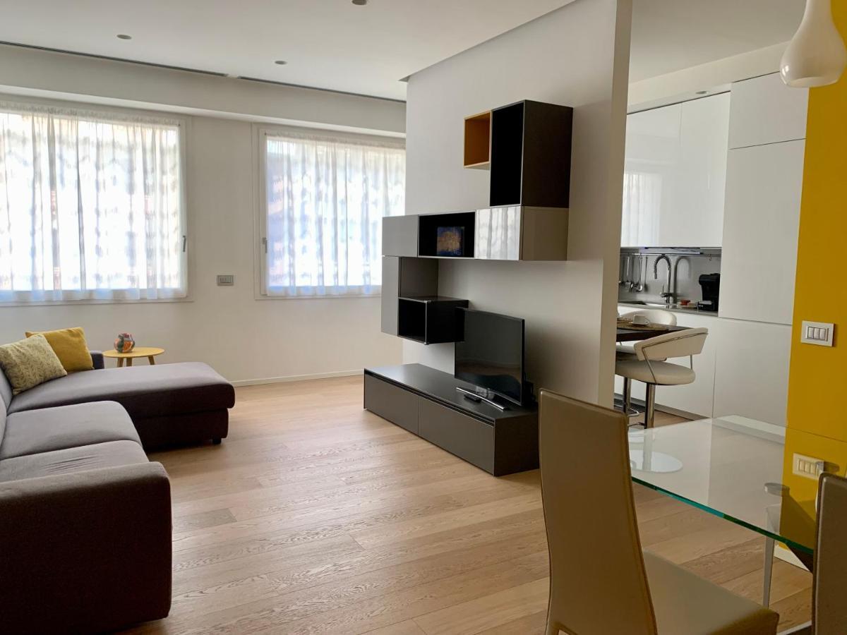Fifty Eight Milan Duomo Apartment Exterior photo